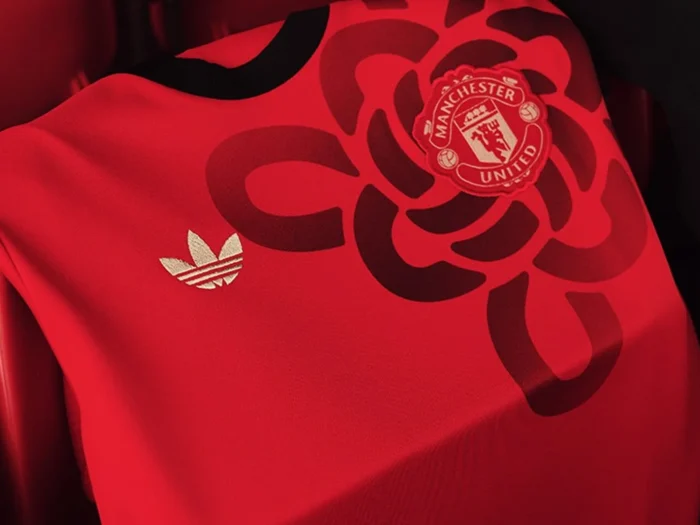 Manchester United y adidas lanzan la camiseta lifestyle Lucky Knot para el Año Nuevo chino