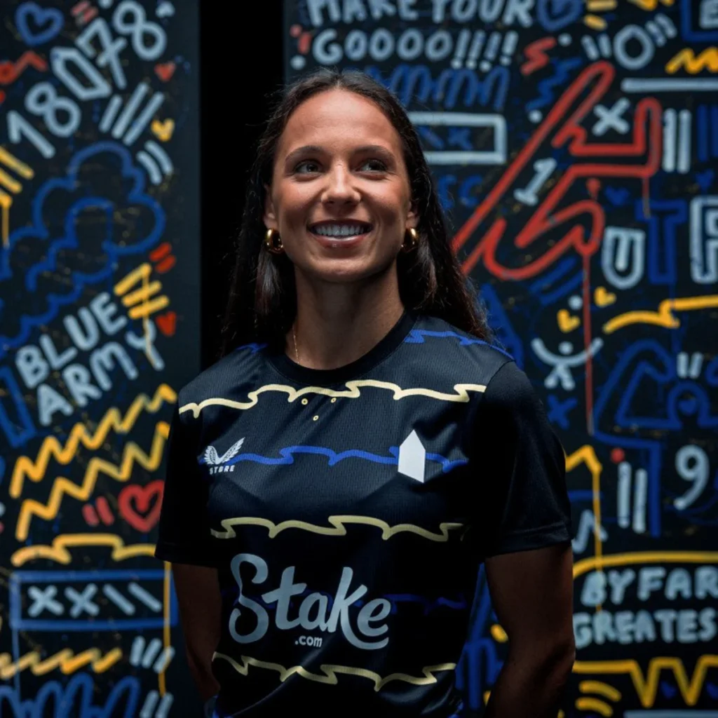 Las camisetas del Everton 2025-2026 rinden homenaje a su nuevo estadio y a los muelles de Liverpool