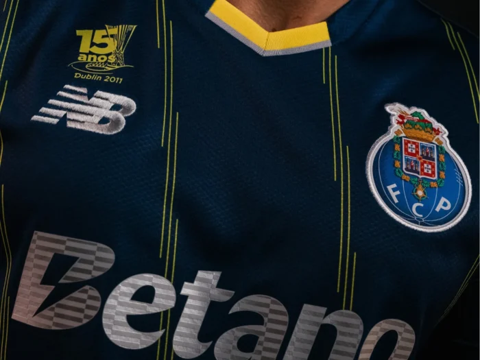 El FC Porto rinde homenaje a la Europa League de 2011 con su cuarta camiseta 2025-2026