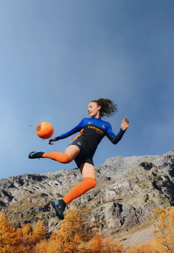 El Inter de Milán se va de aventura con su cuarta camiseta 2025-2026 de Nike ACG