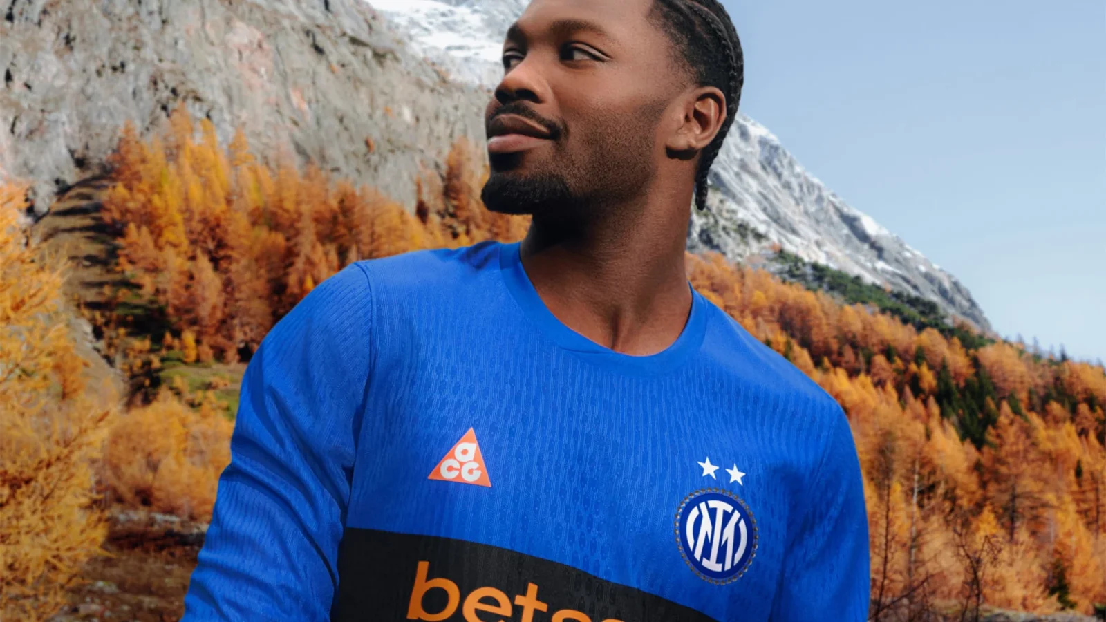 El Inter de Milán se va de aventura con su cuarta camiseta 2025-2026 de Nike ACG