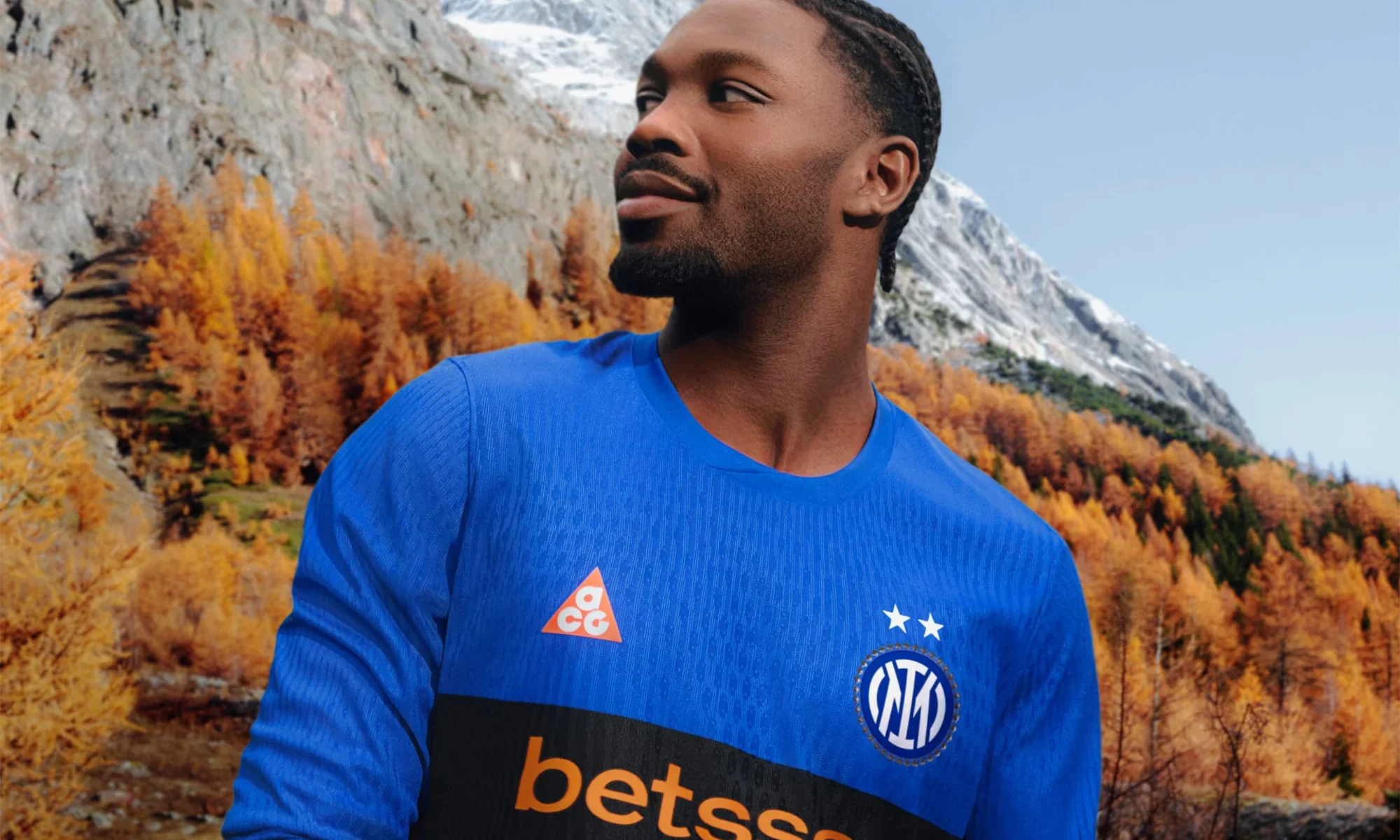 El Inter de Milán se va de aventura con su cuarta camiseta 2025-2026 de Nike ACG