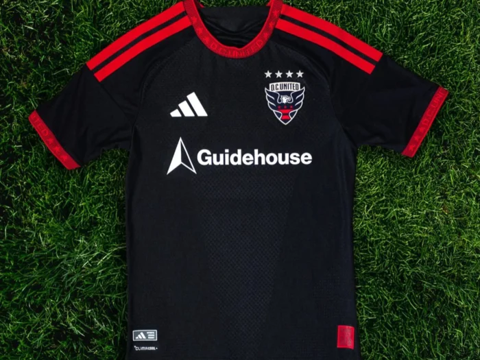 El DC United presenta su camiseta local 2026-2027 fiel al Black & Red