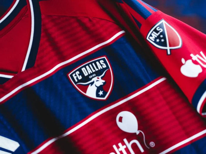 El FC Dallas presenta su camiseta local 2026-2027 fiel a su ADN