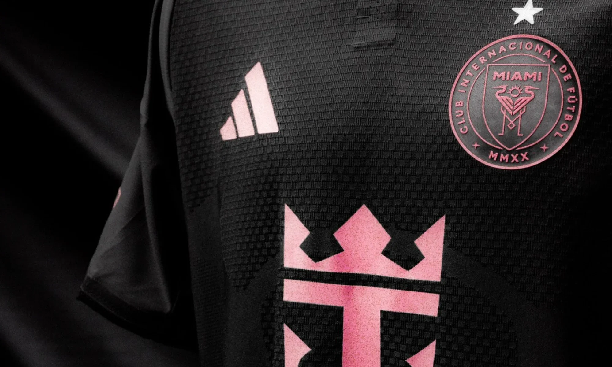 El Inter Miami estrena su camiseta visitante Presagio 2026-2027