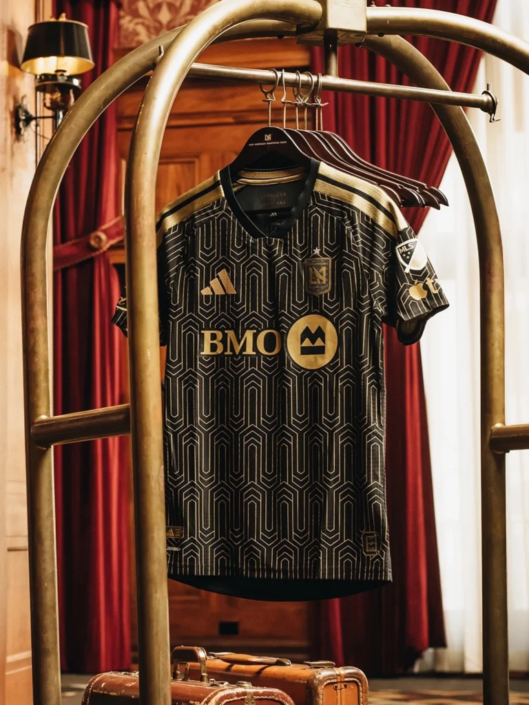 El Los Angeles FC presenta su camiseta local 2026-2027 de estilo Art Déco
