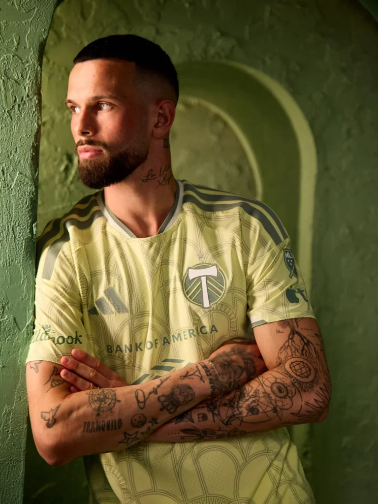 El Portland Timbers celebra el siglo de su estadio con la camiseta visitante 2026-2027