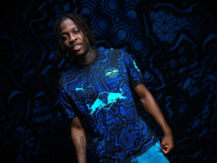 El RB Leipzig y PUMA iluminan la Bundesliga con una camiseta que brilla en la oscuridad