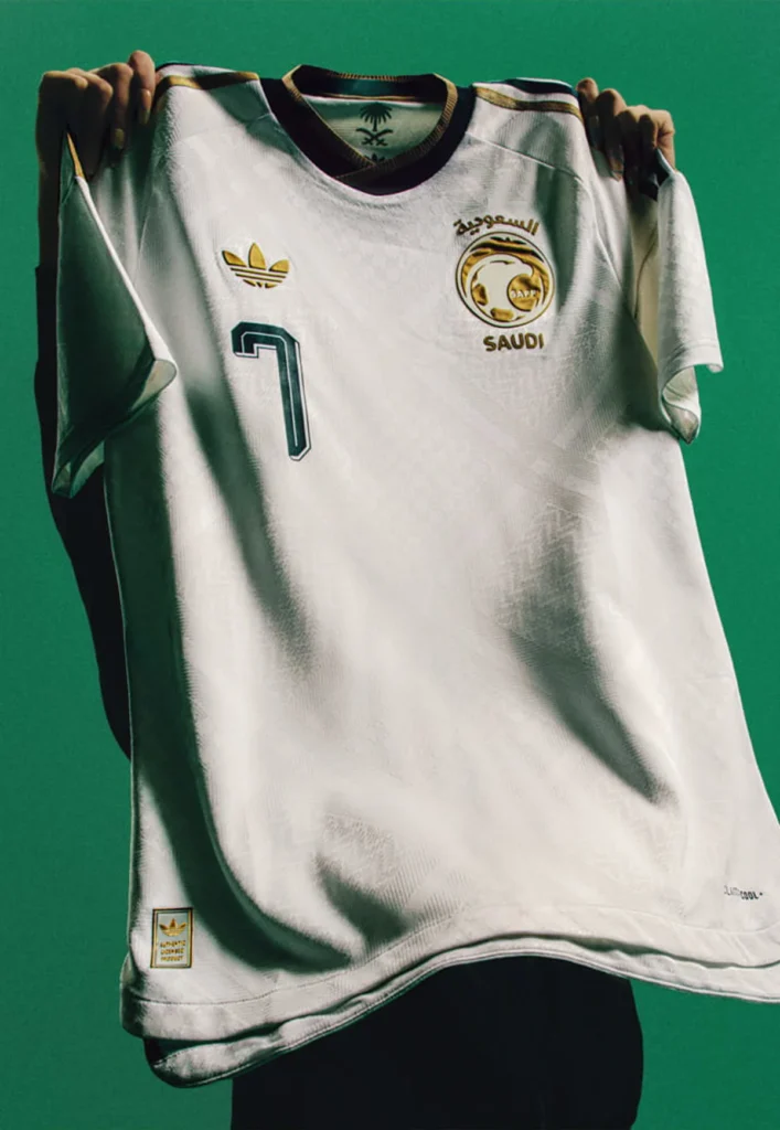 Arabia Saudí viste mosaicos y lavanda en sus camisetas para el Mundial 2026