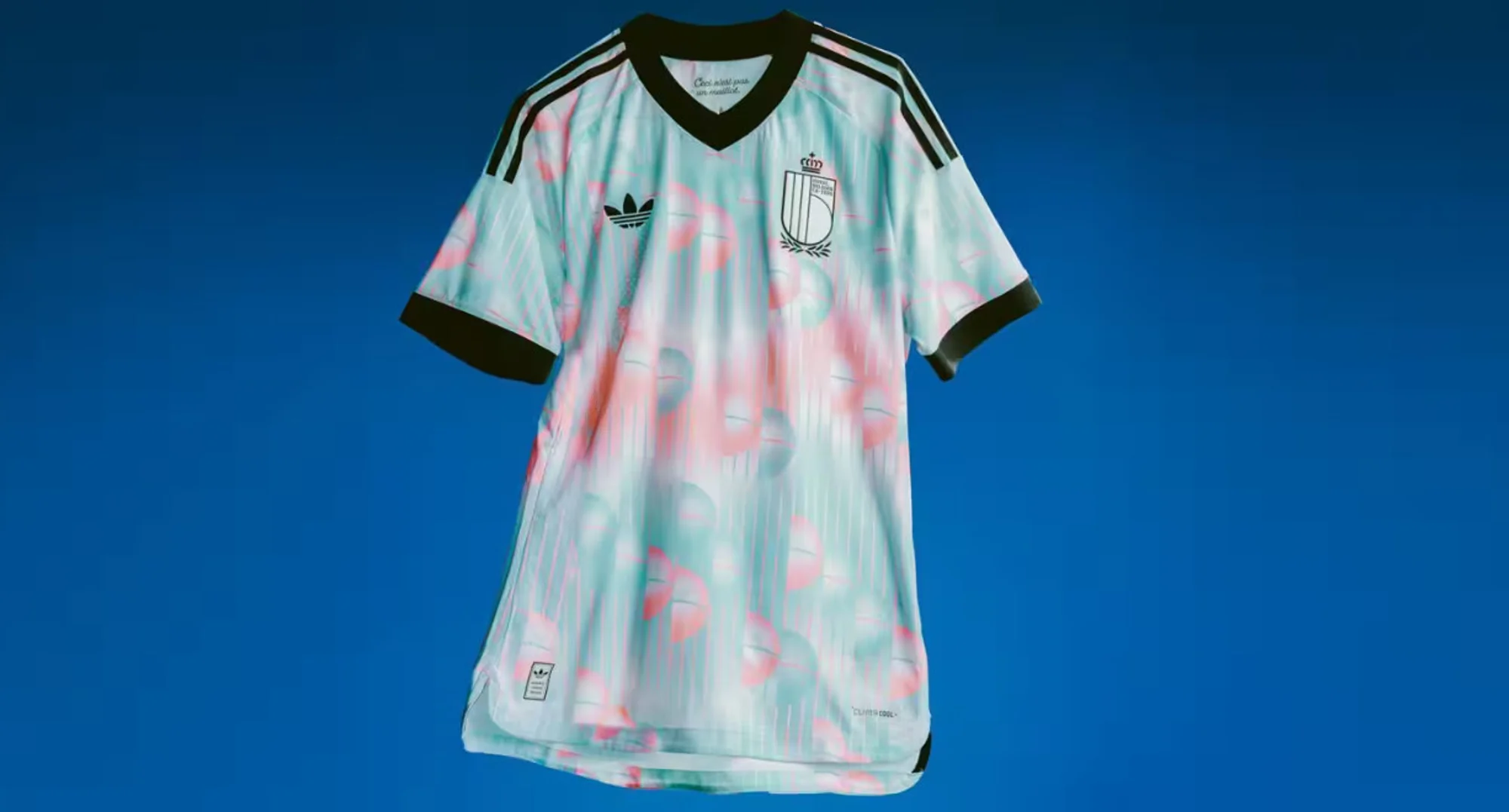 Bélgica rinde homenaje a Magritte en su segunda camiseta del Mundial 2026