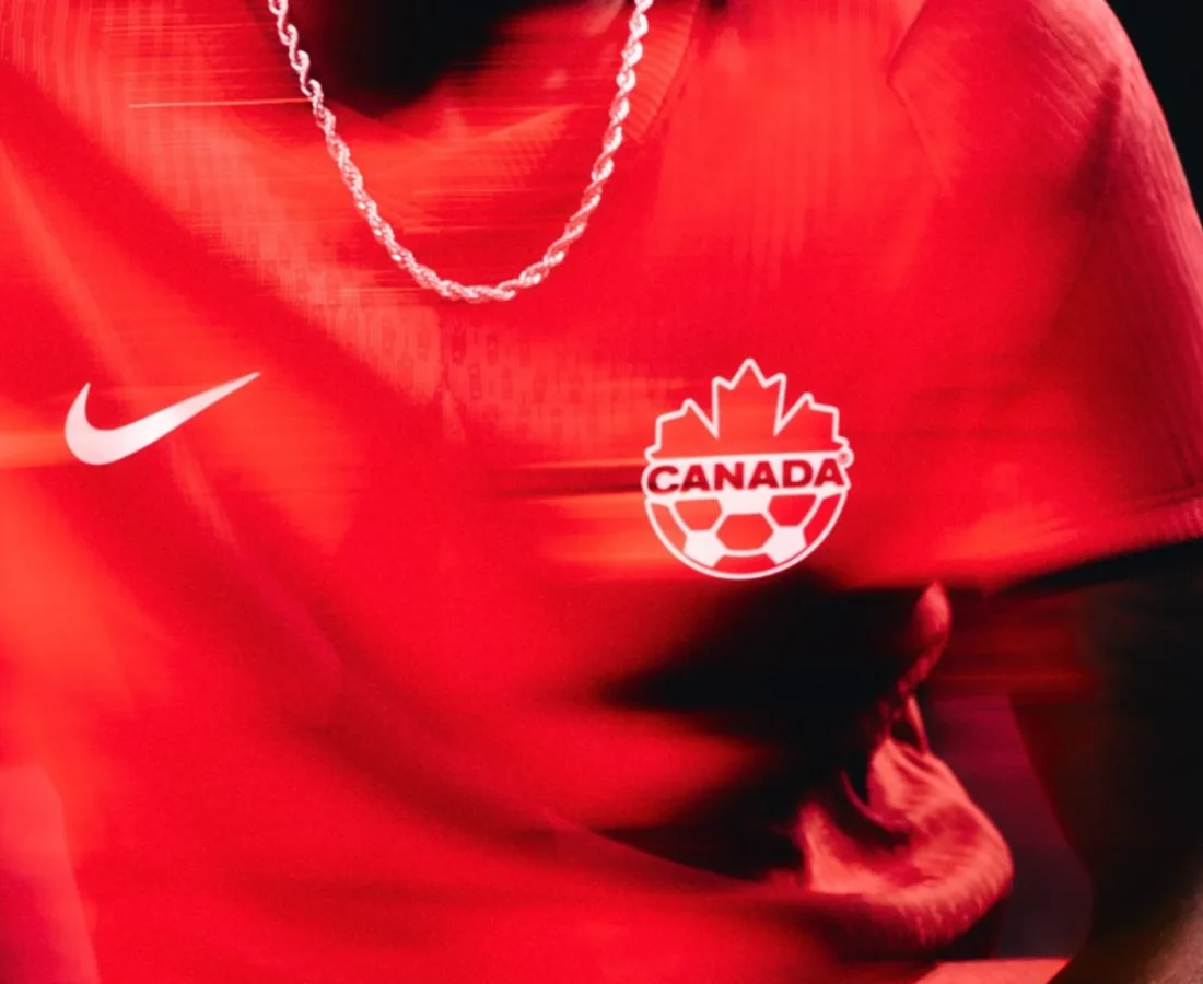 Canadá apunta al norte: la hoja de arce y el hielo agrietado del Mundial 2026