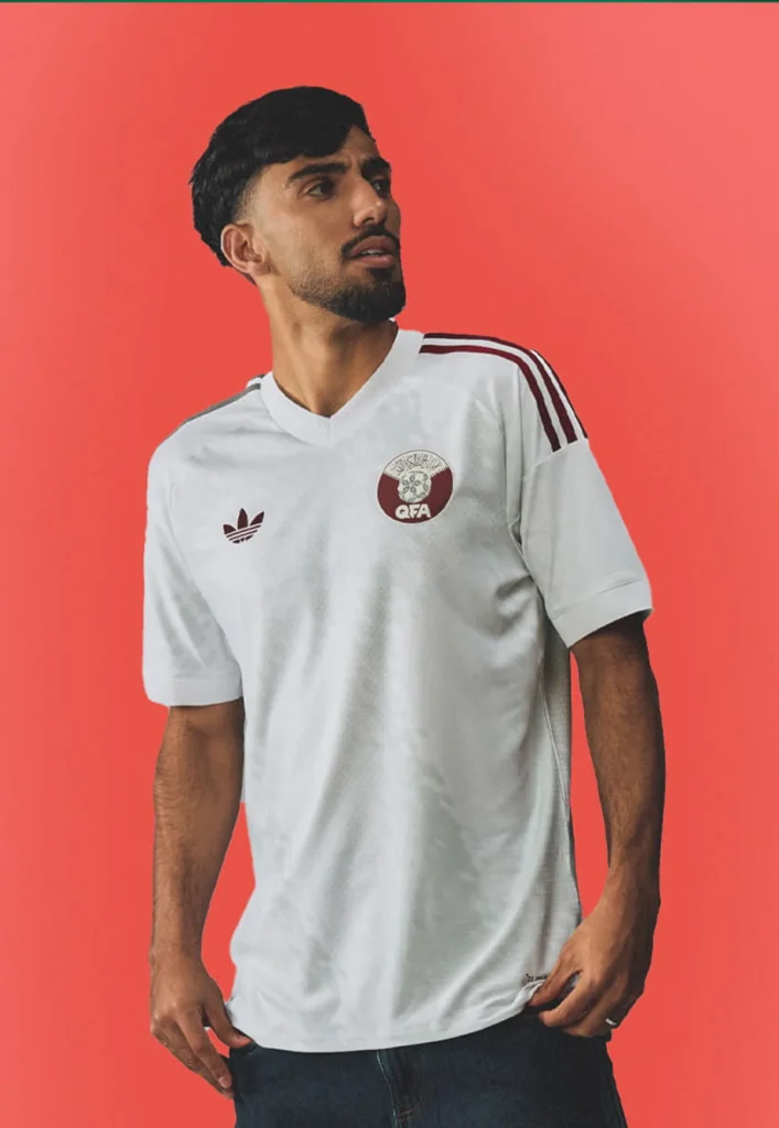 Catar traduce las dunas del desierto en sus camisetas para el Mundial 2026