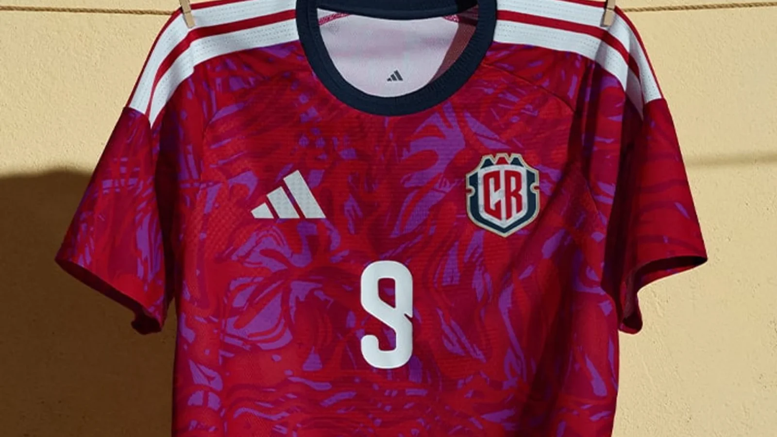 Costa Rica celebra el Pura Vida en sus camisetas para el Mundial 2026