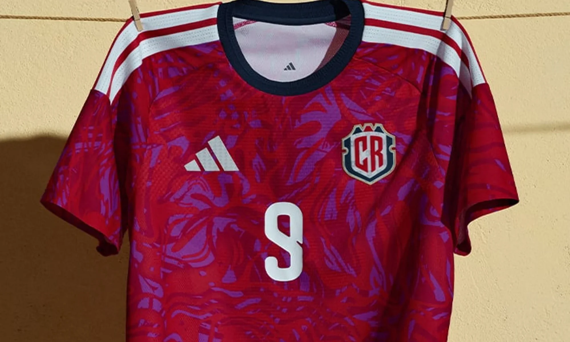 Costa Rica celebra el Pura Vida en sus camisetas para el Mundial 2026