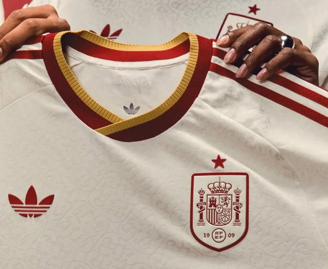 La camiseta visitante de España para el Mundial 2026 es una joya literaria