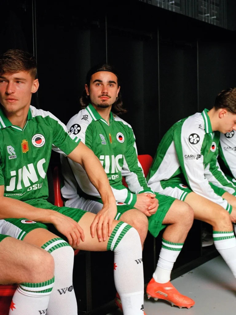 El Excelsior se viste de jacquard verde para el derbi de Róterdam