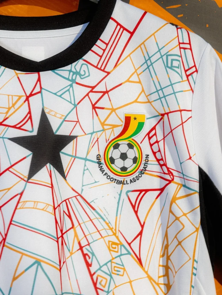 Ghana teje el kente y el mercado de Accra en sus camisetas del Mundial 2026
