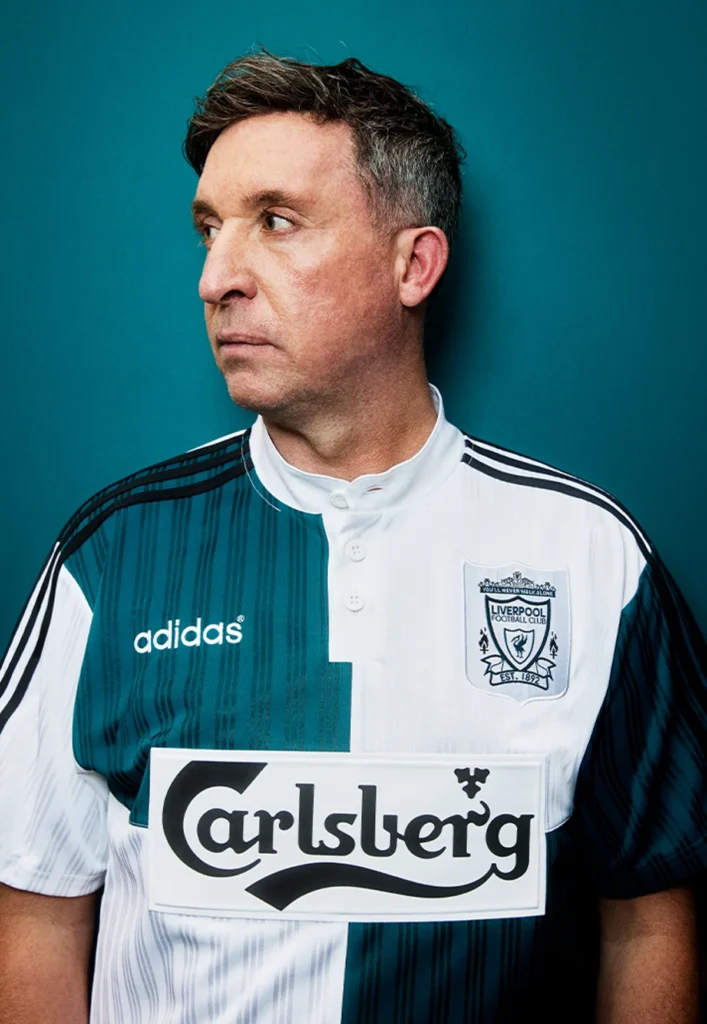 adidas y el Liverpool resucitan la segunda camiseta verde de 1995-1996