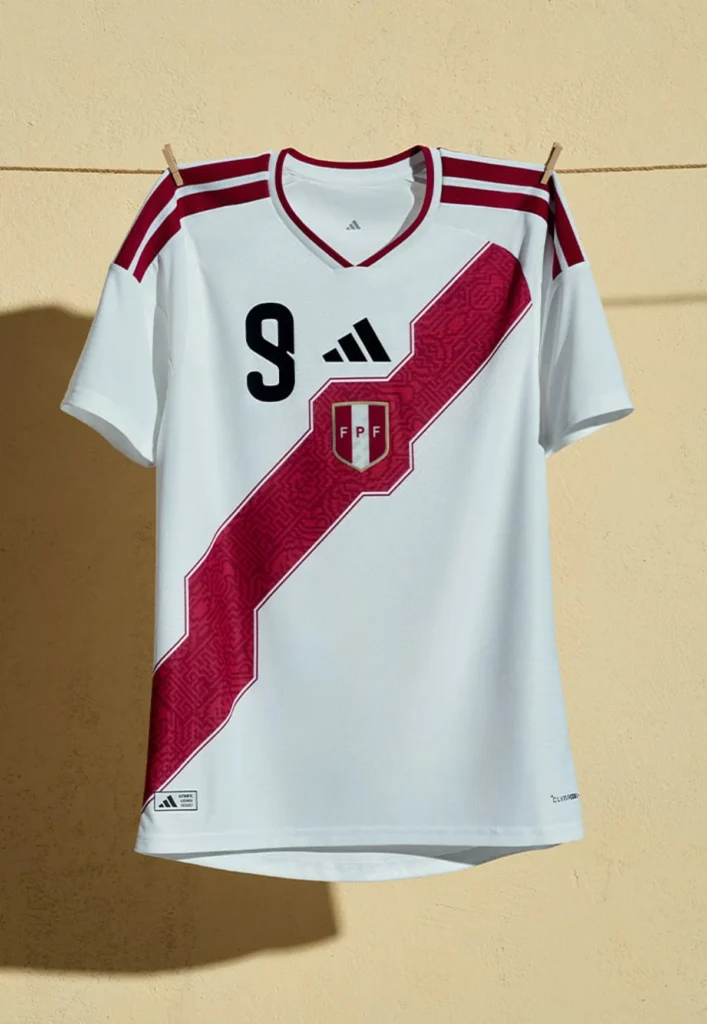 Perú lleva la costa, la sierra y la selva en sus camisetas 2026-2027