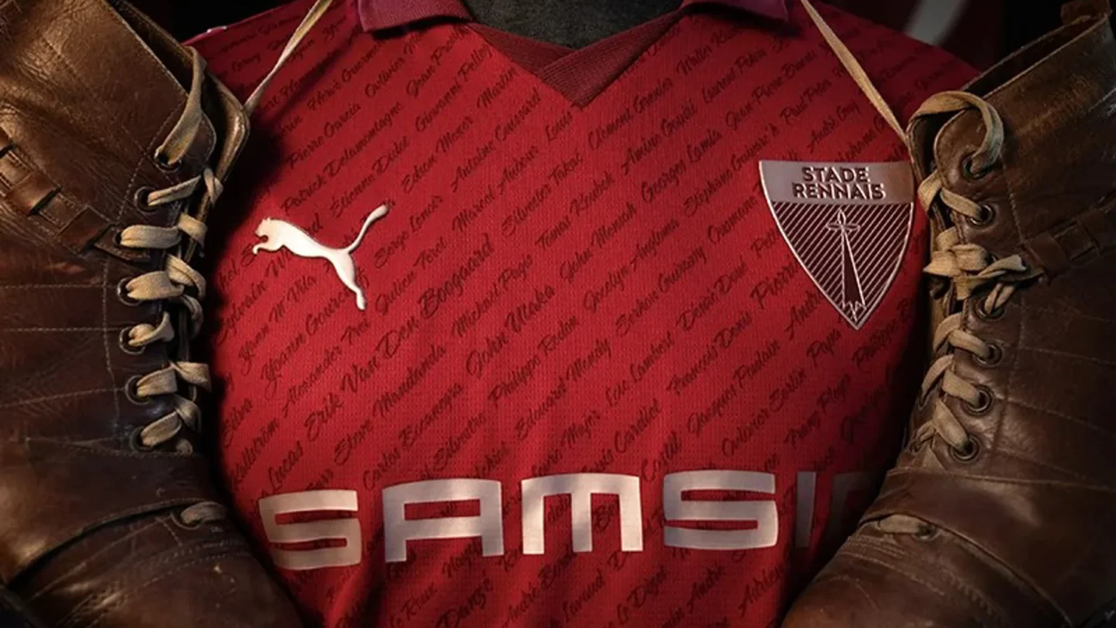 El Stade Rennais celebra sus 125 años con una camiseta granate y dorada