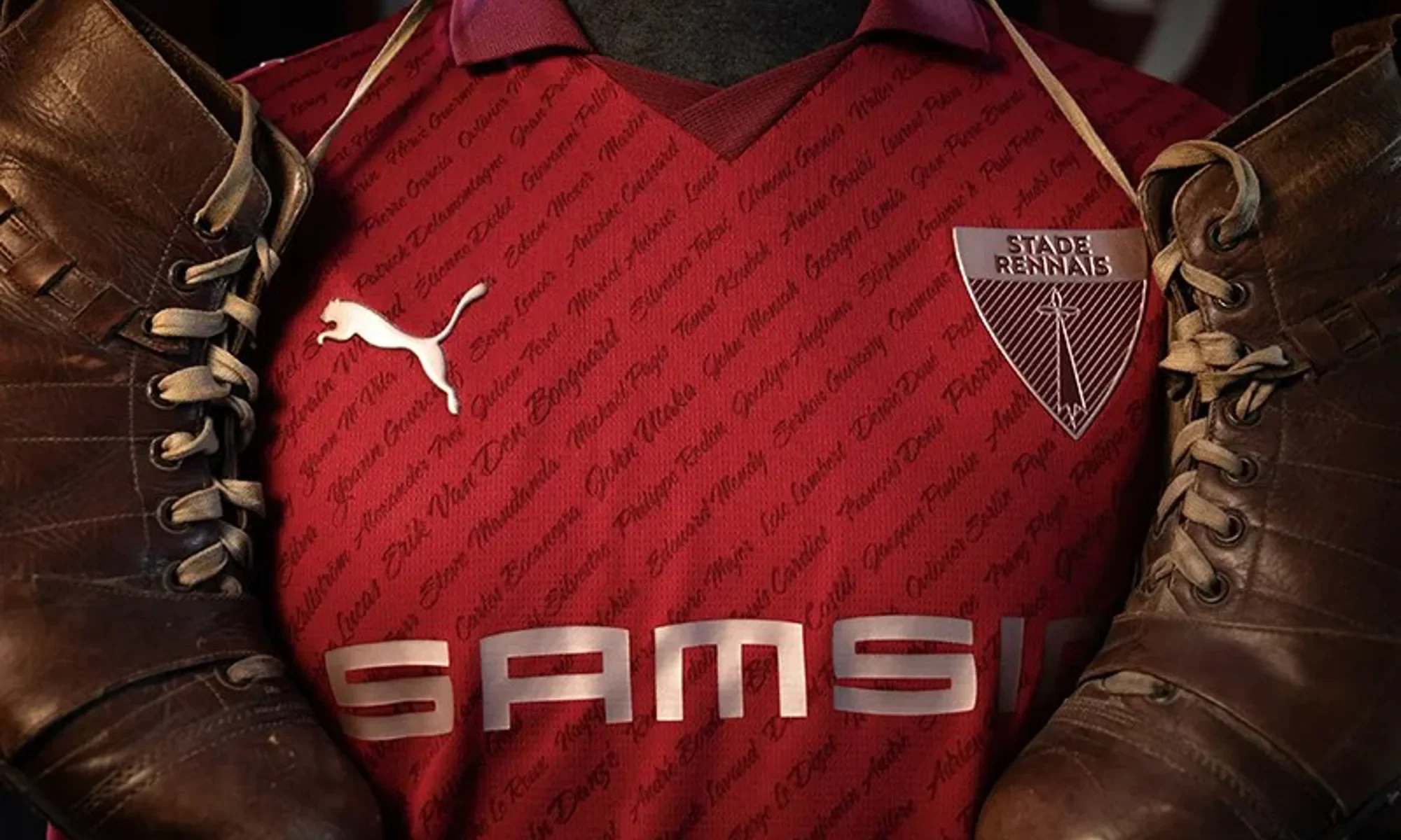 El Stade Rennais celebra sus 125 años con una camiseta granate y dorada