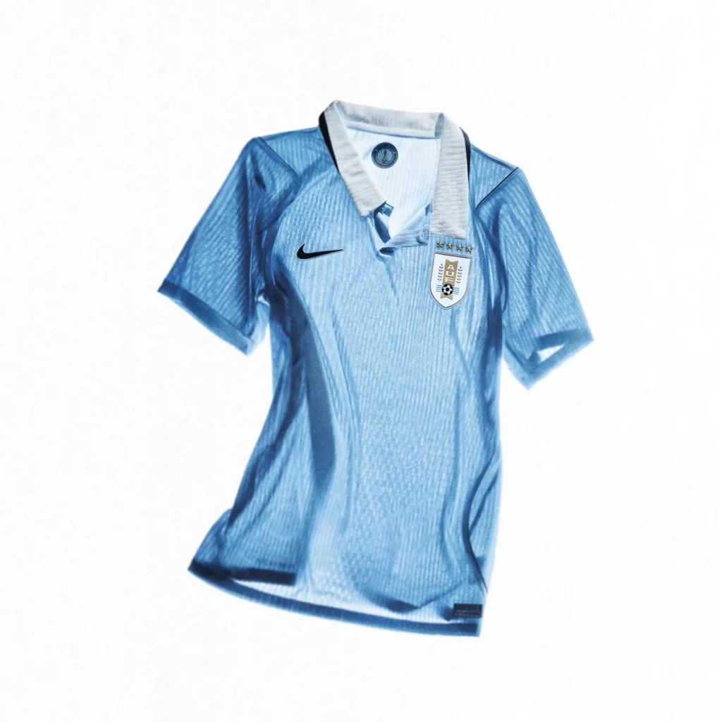 La camiseta local de Uruguay para el Mundial 2026 apuesta por la esencia pura