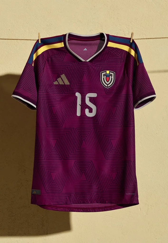 Venezuela celebra el centenario de su federación con oro en las camisetas 2026-2027