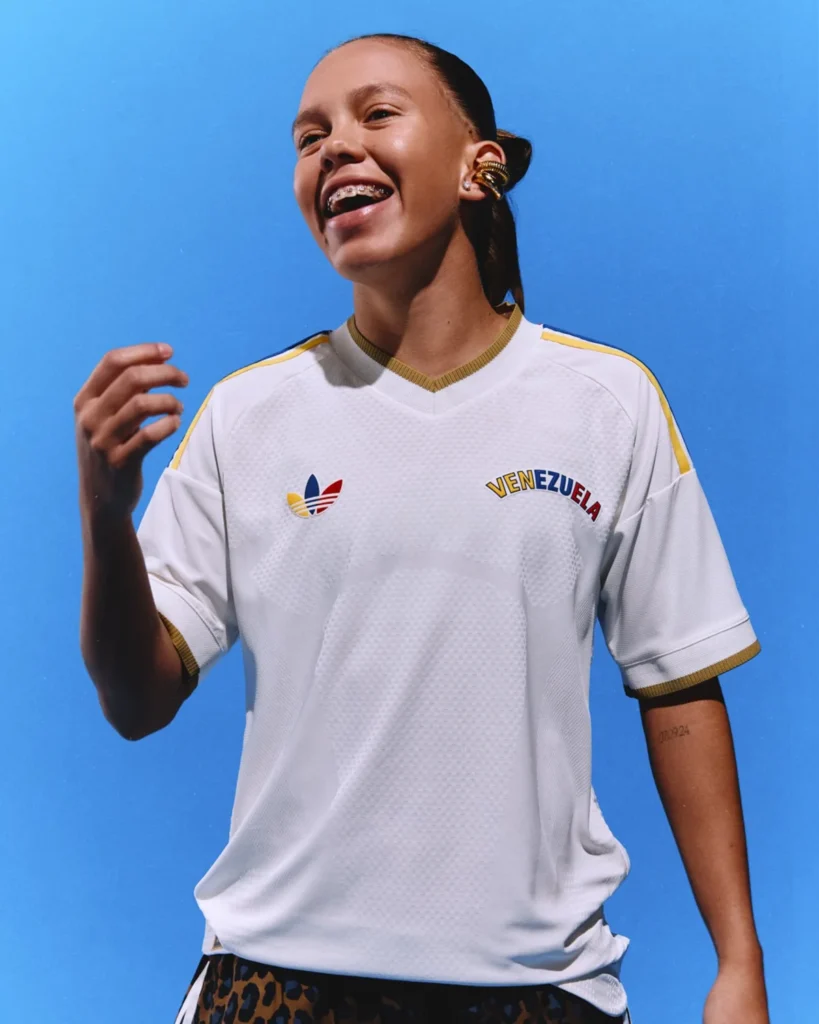 Venezuela celebra el centenario de su federación con oro en las camisetas 2026-2027
