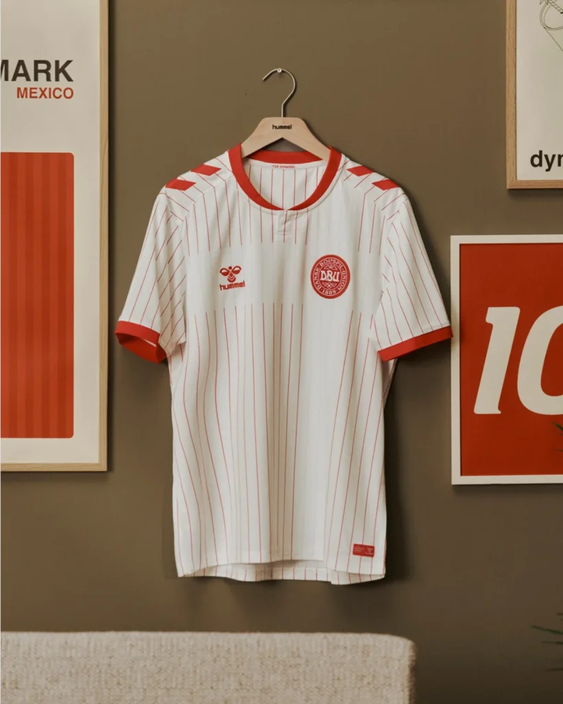 Dinamarca rinde homenaje a 1986 con sus camisetas 2026-2027 de Hummel