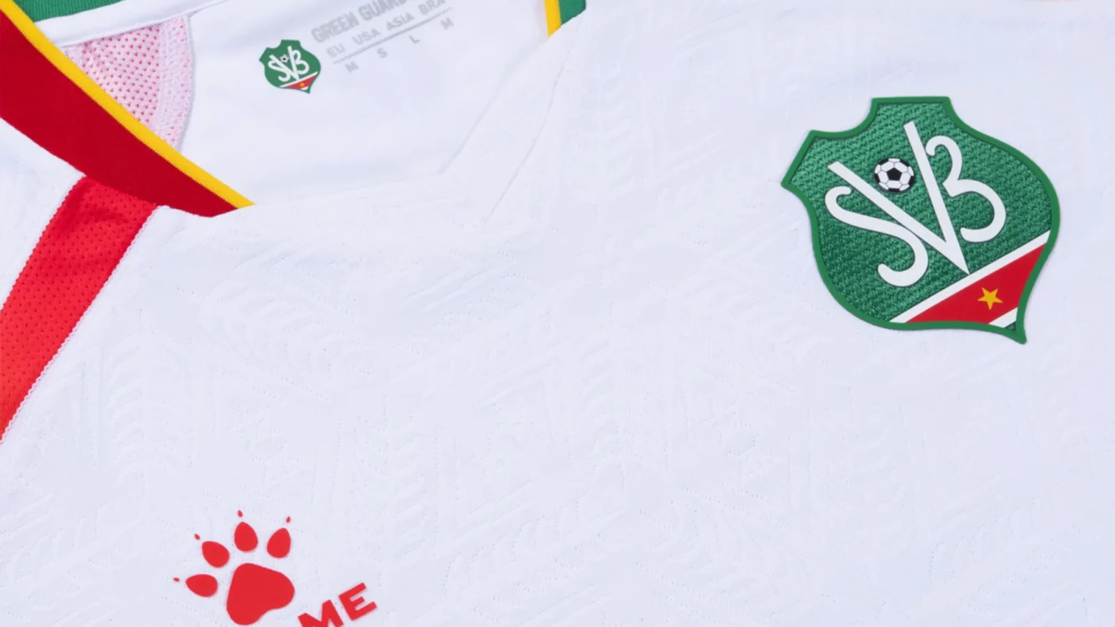 Surinam estrena camiseta local 2026-2027 de la mano de Kelme