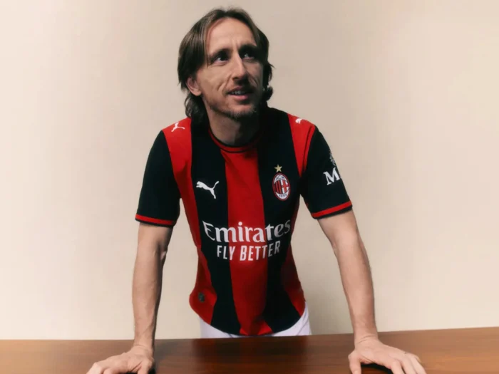 El AC Milan recupera las franjas anchas en su camiseta local 2026-2027