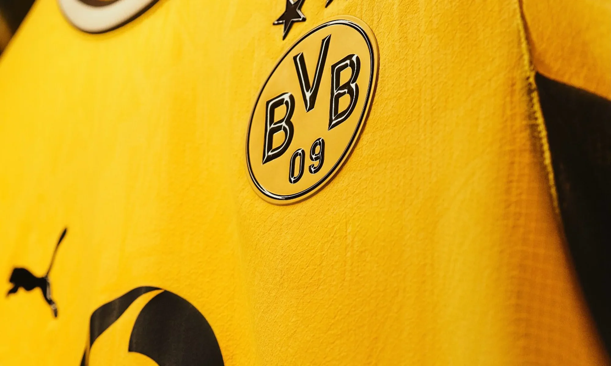 El Borussia Dortmund convierte su camiseta local 2026-2027 en un homenaje a la ciudad