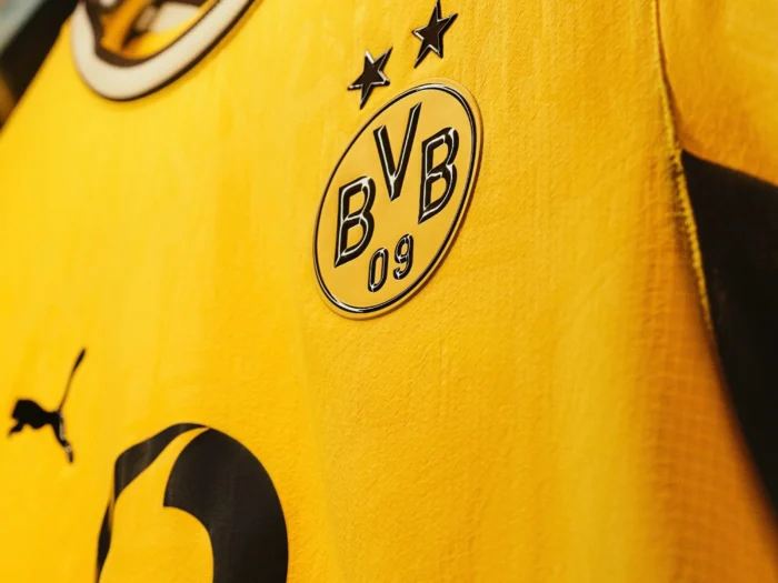 El Borussia Dortmund convierte su camiseta local 2026-2027 en un homenaje a la ciudad