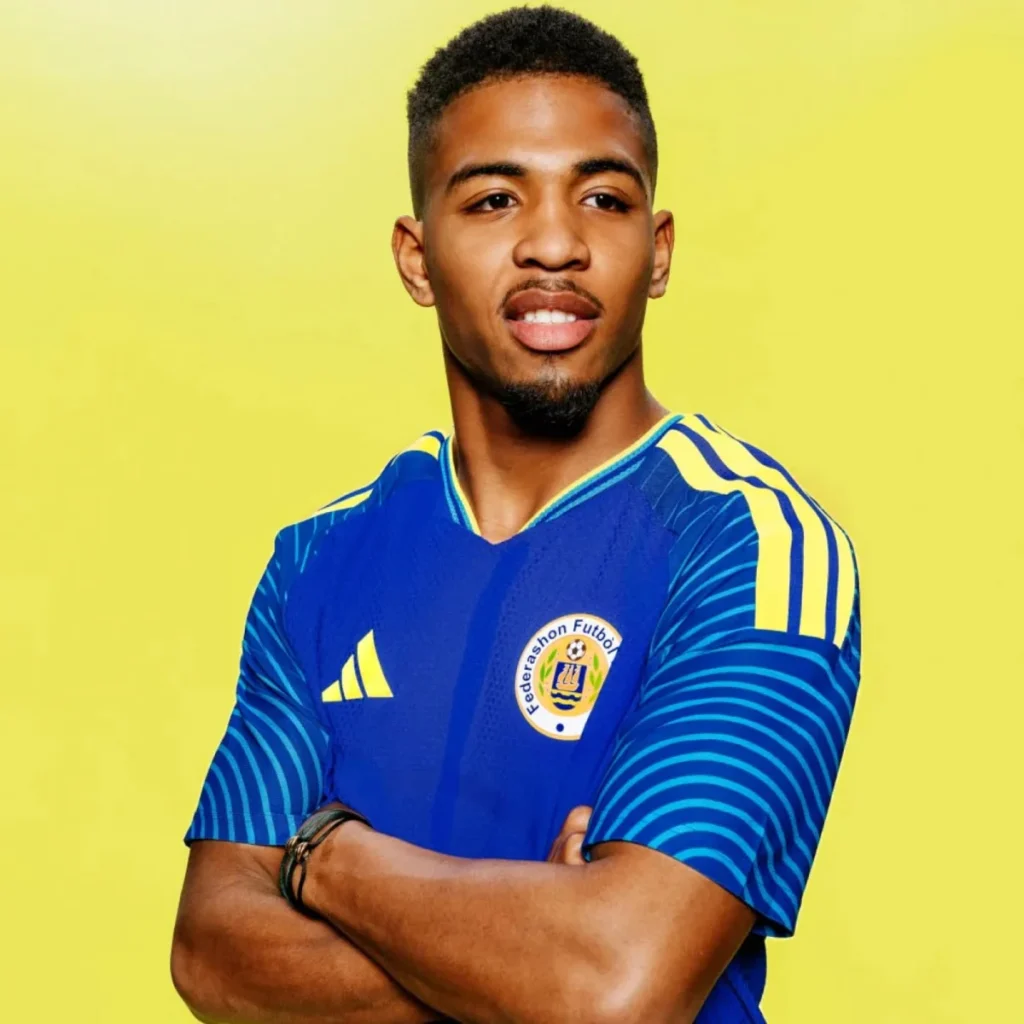 Curazao presenta sus camisetas para el Mundial 2026 con olas y fachadas de Willemstad