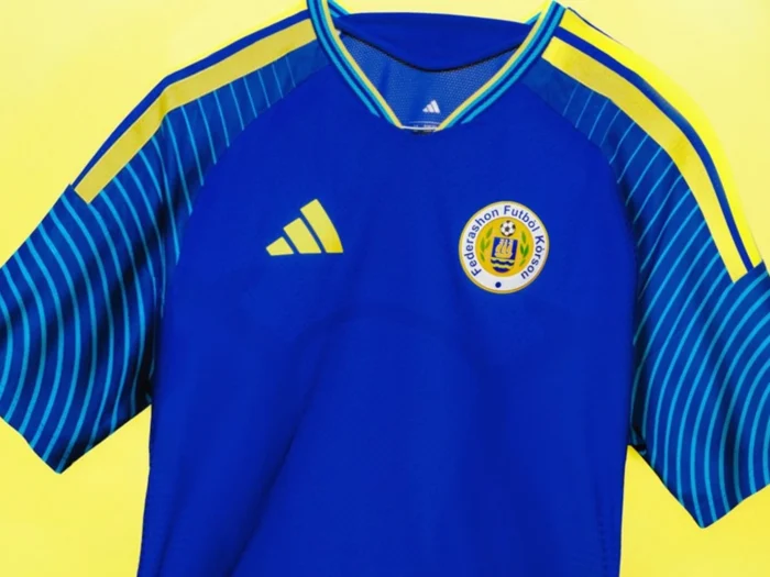Curazao presenta sus camisetas para el Mundial 2026 con olas y fachadas de Willemstad