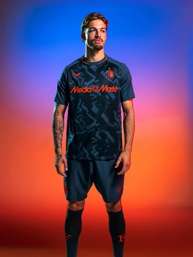 El Feyenoord lleva la arquitectura de De Kuip a su tercera camiseta 2026-2027