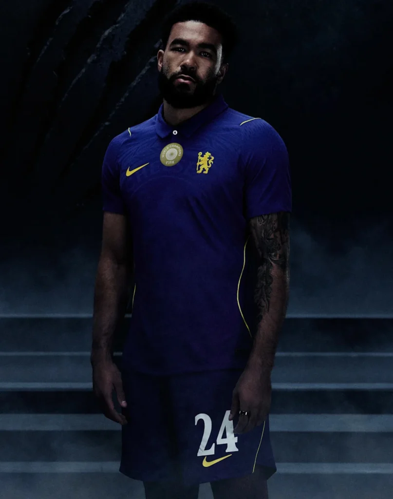 El Chelsea celebra 75 años de leones con su camiseta local 2026-2027