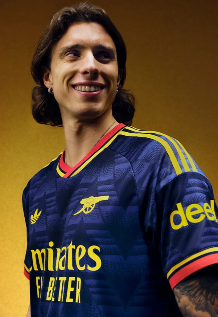 Vuelve la «Bruised Banana»: la camiseta visitante del Arsenal 2026-2027 reinterpreta un icono