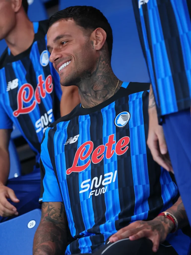 La nueva camiseta local del Atalanta 2026-2027 esconde un patrón inspirado en su estadio