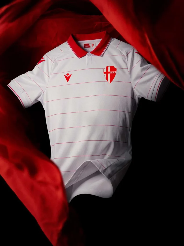 Las camisetas del Padova 2026-2027 unen la historia del club y el Caballo de Madera de Padua