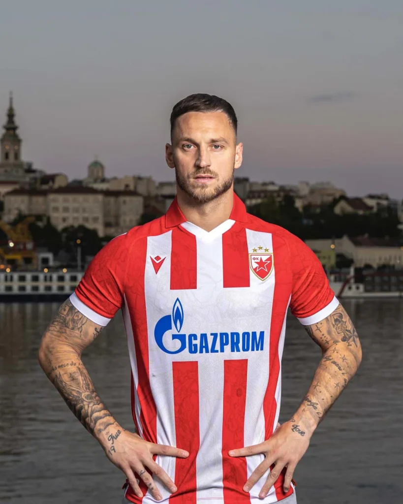 Las camisetas del Estrella Roja 2026-2027 rinden homenaje a Belgrado y a su rica historia