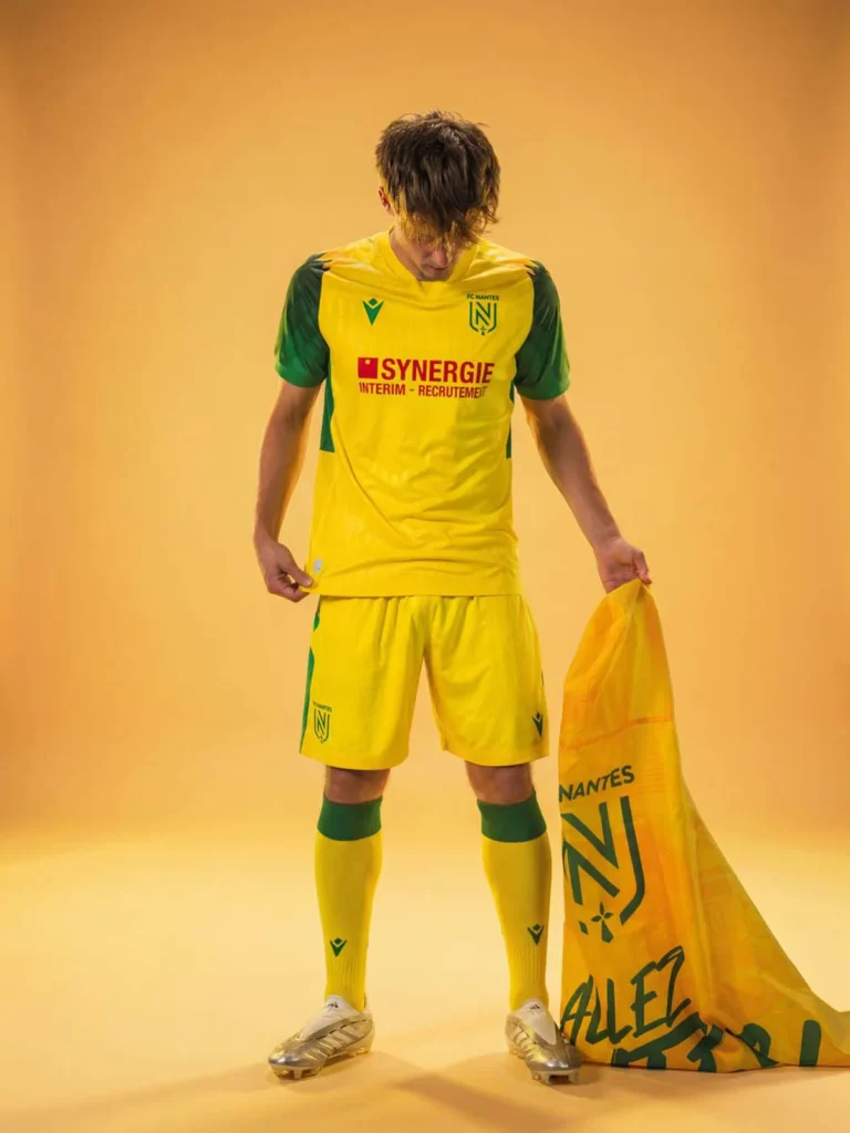Un canario y un elefante inspiran las camisetas del FC Nantes 2026-2027