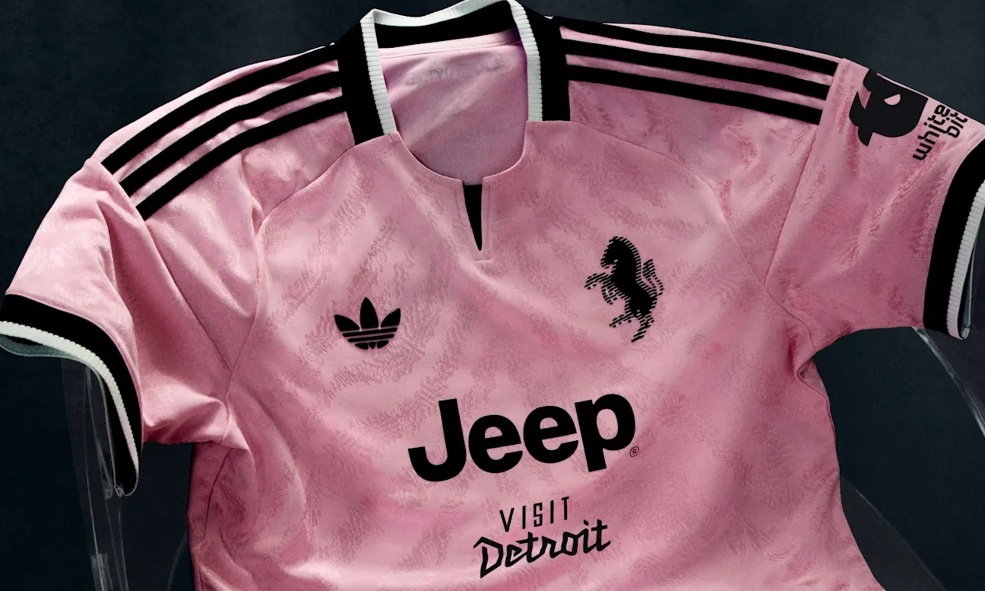 La Juventus vuelve al rosa: la camiseta visitante 2026-2027 homenajea su primera equipación