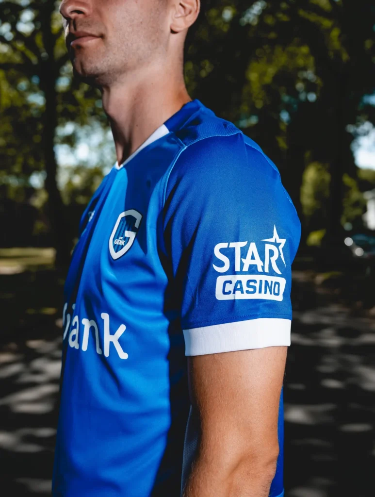 El KRC Genk estrena camisetas Nike 2026-2027 diseñadas junto a su afición