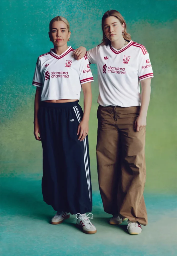 El Liverpool recupera la mítica camiseta visitante de 1985-1988 para la 2026-2027