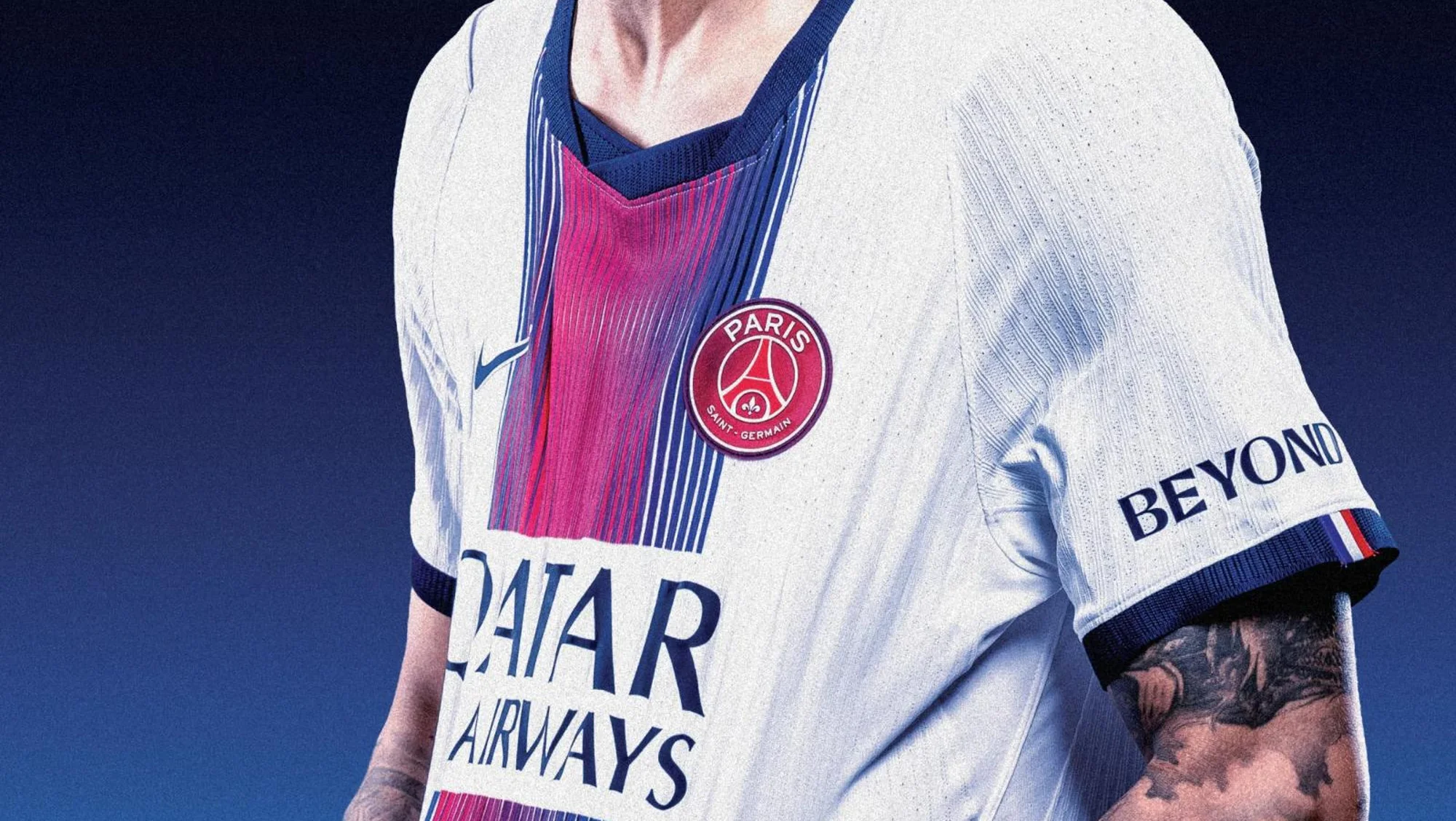 El PSG reinventa la franja Hechter en su camiseta visitante 2026-2027