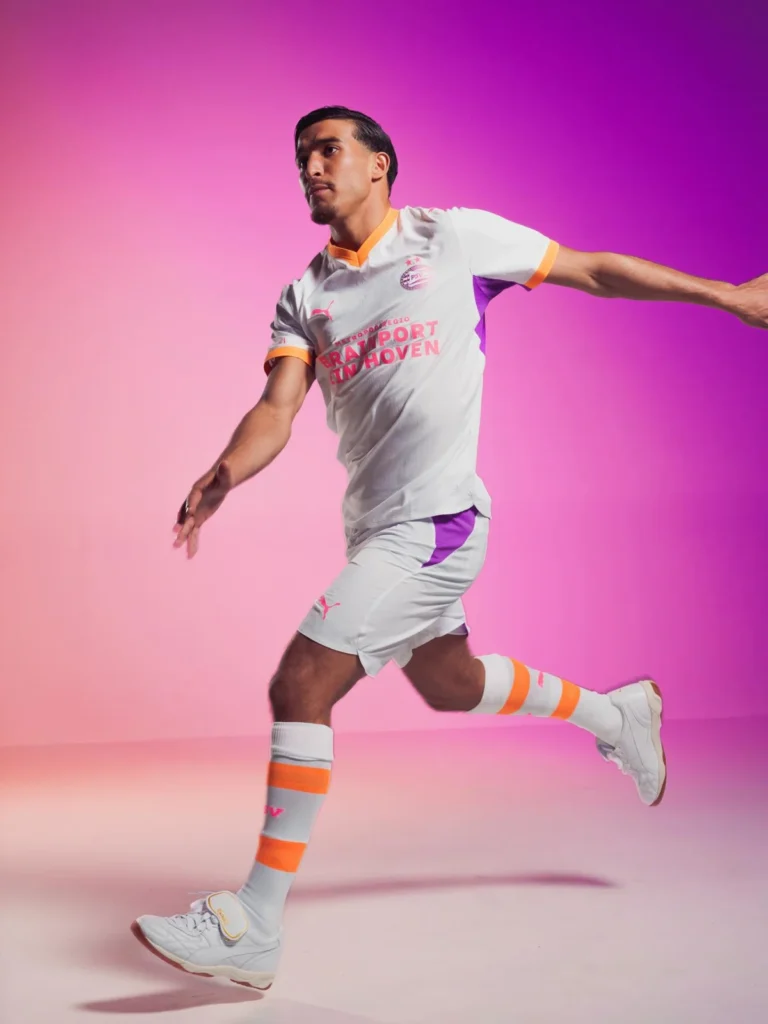 El amanecer de Eindhoven inspira la camiseta visitante del PSV 2026-2027