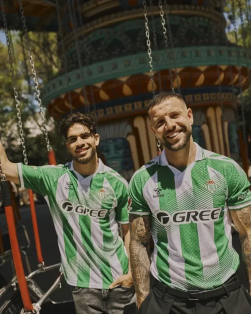 Las camisetas del Real Betis 2026-2027 rinden homenaje a la artesanía sevillana