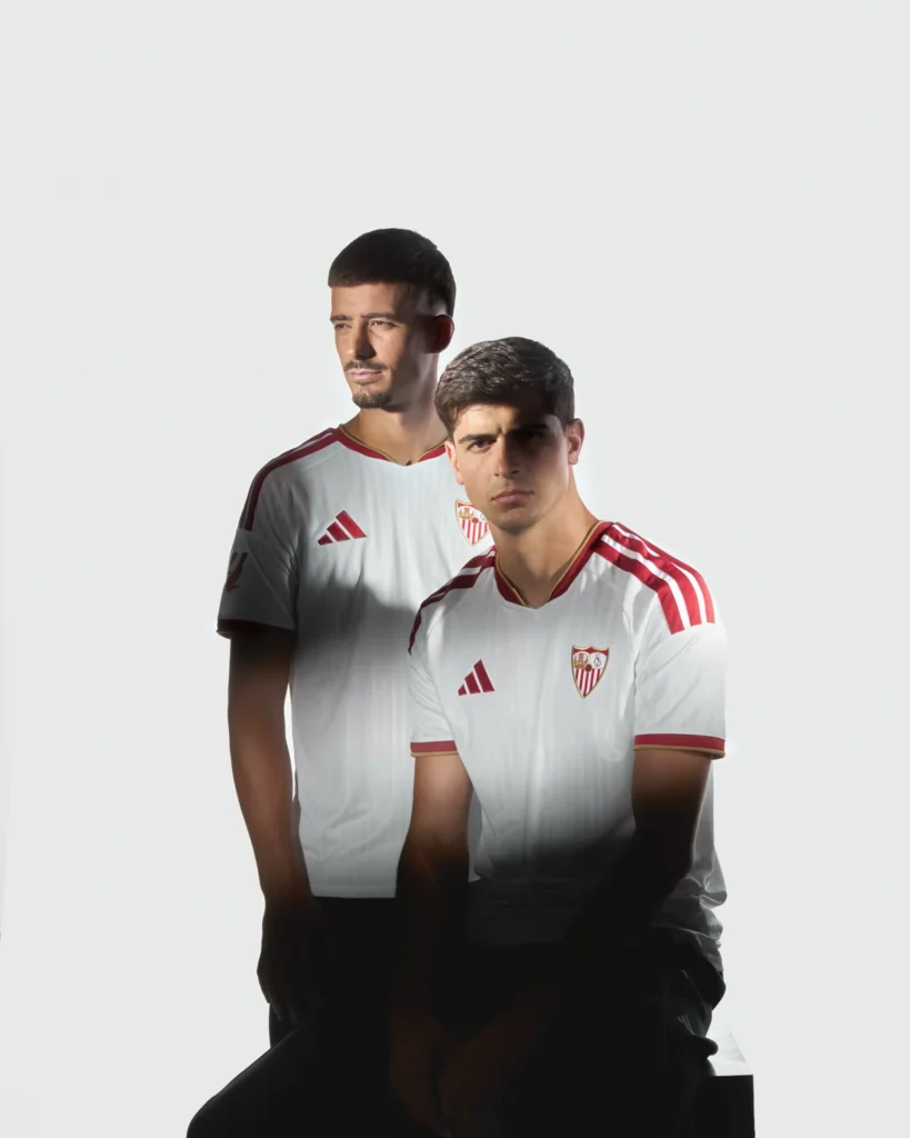 El Sevilla FC presenta sus camisetas 2026-2027 bajo el lema “Siempre con orgullo, Sevilla”
