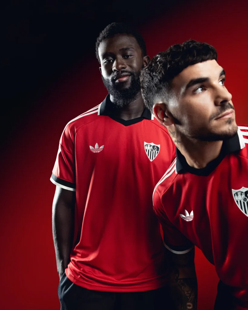 El Sevilla FC presenta sus camisetas 2026-2027 bajo el lema “Siempre con orgullo, Sevilla”